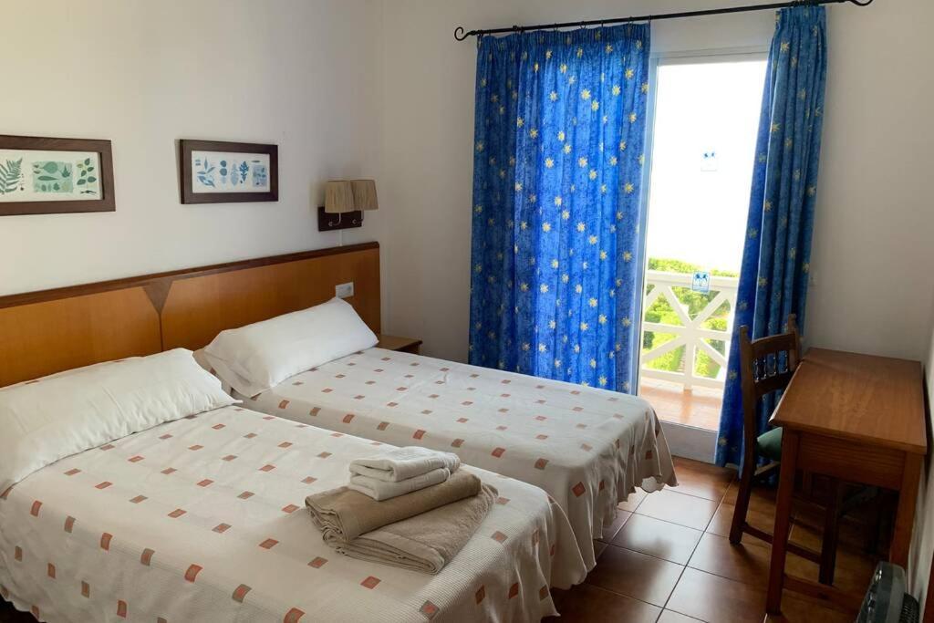 Apartamento En Playa Santo Tomas 1-5 Es Migjorn Gran Dış mekan fotoğraf